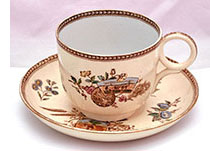 Mammouth cup and saucer in Seasons pattern